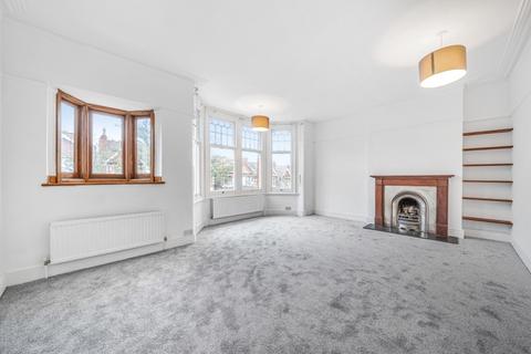 2 bedroom apartment to rent, Copley Park London SW16