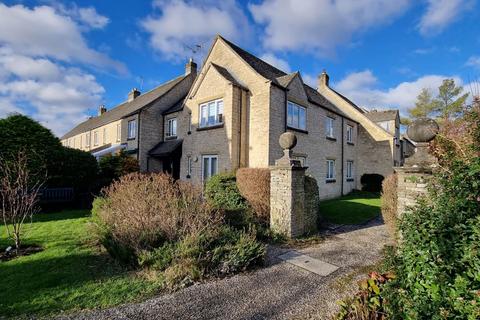 2 bedroom retirement property for sale, St. Marys Mead, Witney OX28