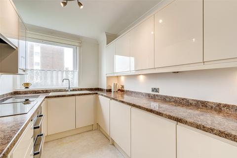 3 bedroom flat for sale, West Parade, Worthing, West Sussex, BN11