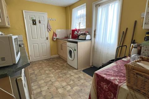 18 Fairmont Road, Grimsby, DN32 8DZ