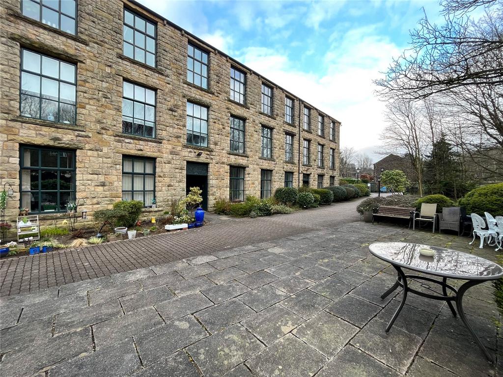 Wool Road, Dobcross, Oldham, Greater... 2 bed apartment for sale £195,000