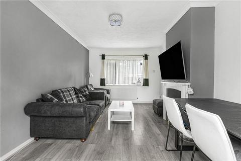 2 bedroom terraced house for sale - Canopus Way, Staines-upon-Thames, Surrey, TW19