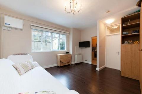 Studio for sale, Elystan Place, London, SW3