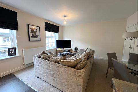 2 bedroom flat to rent - Heligan House, 131-133 Main Street, Solihull, B90