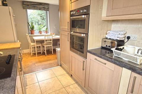 2 bedroom apartment for sale - Upper Marsh Lane, Hoddesdon EN11