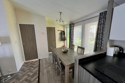 2 bedroom lodge for sale, Willow Pastures Country Park, Skirlaugh HU11