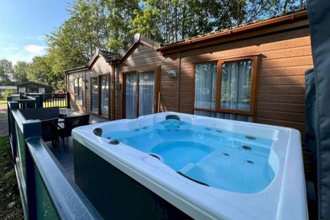 2 bedroom lodge for sale, Willow Pastures Country Park, , Skirlaugh HU11