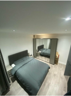 4 bedroom apartment to rent - Kings Avenue, London, SW4
