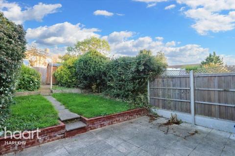 146 Spring Hills, Harlow, CM20 1TB