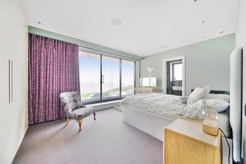 58 Marine Parade, Whitstable, CT5 2BD
