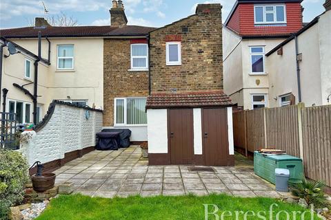 18 Globe Road, Hornchurch, RM11 1BS