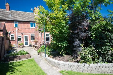 3 bedroom terraced house for sale, Goslipgate, Pickering