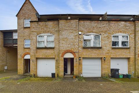 1 bedroom terraced house for sale, Saville Row, Bromley BR2