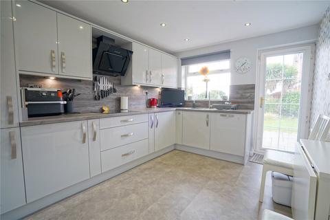 4 bedroom detached house for sale - Westminster Close, Bramley, Rotherham, South Yorkshire, S66