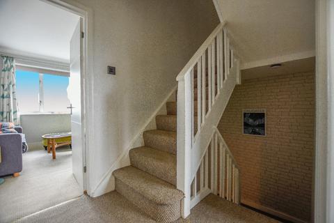 10 Collington Close, Northfleet, Gravesend, DA11 9JX