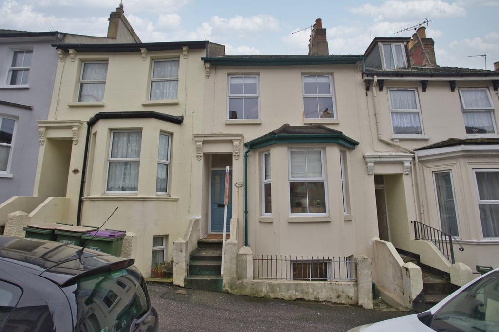 Clarence Street, Folkestone, CT20 3 bed terraced house for sale £300,000