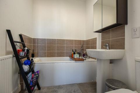 53 Oakes Crescent, Dartford, DA1 5UF