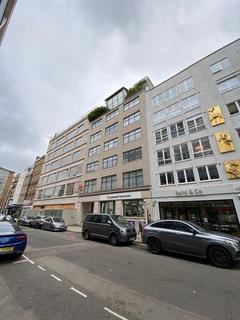 undefined, Hatton Garden, London EC1N