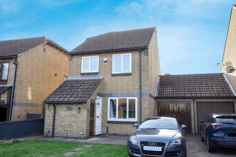 3 bedroom detached house for sale, Western Cross Close, Greenhithe, DA9