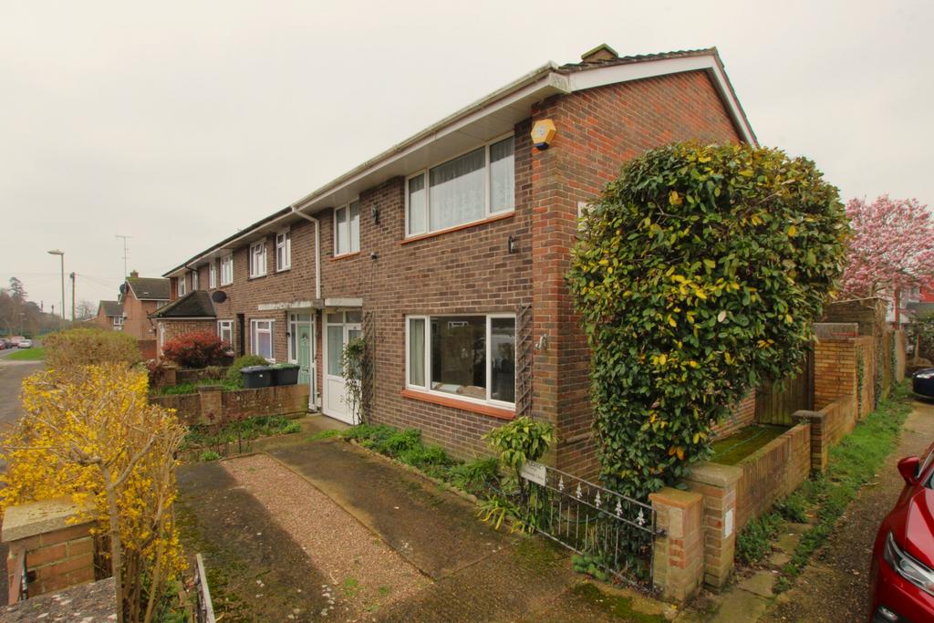 Forestside Avenue, Havant 3 bed end of terrace house for sale £225,000