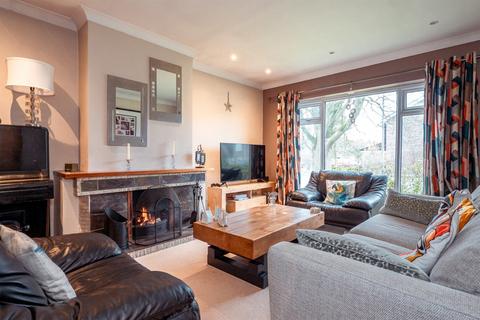 3 bedroom detached house for sale, Mereheath Park, Knutsford