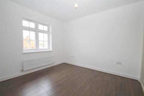 23, Saltwood House Candy Dene, Weldon, Swanscombe, DA10 1AP