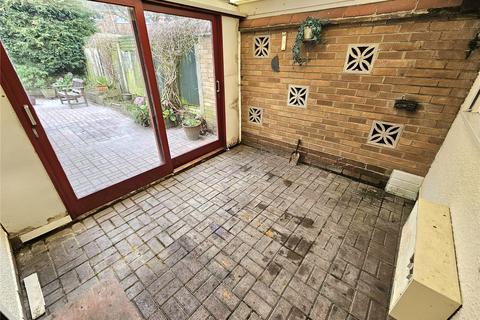 39 Ambleside Close, Thingwall, Wirral, CH61 3XQ