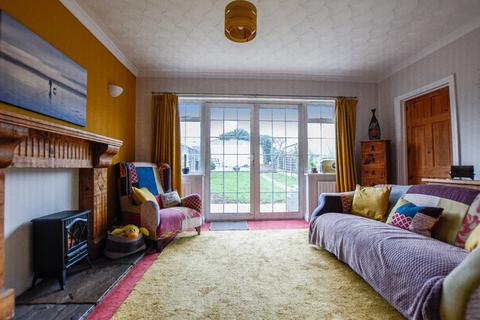 4 bedroom terraced house for sale, Smarts Road, Gravesend, DA12