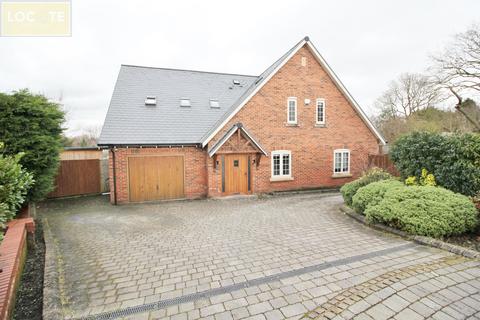 4 bedroom detached house for sale, Pleasant Drive, Davyhulme