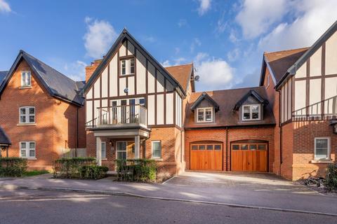 4 bedroom townhouse for sale - Mill Lane, Taplow, Maidenhead