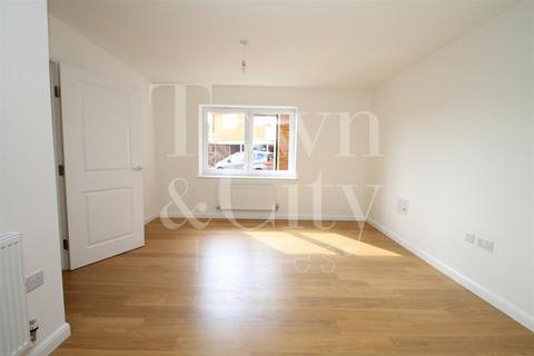 2 bedroom apartment for sale, Castleridge Drive, Greenhithe, Kent, DA9