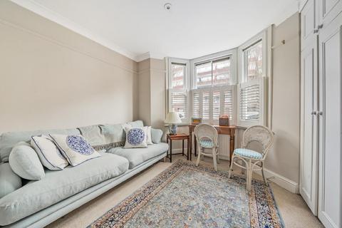 1 bedroom flat for sale, Bullen Street, Battersea