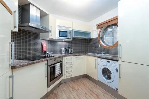 1 bedroom flat to rent, Shavers Place (2), Piccadilly Circus, London, SW1Y