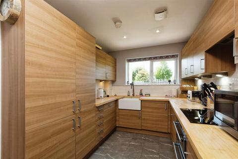 164 Springhead Parkway, Northfleet, Gravesend, DA11 8BY