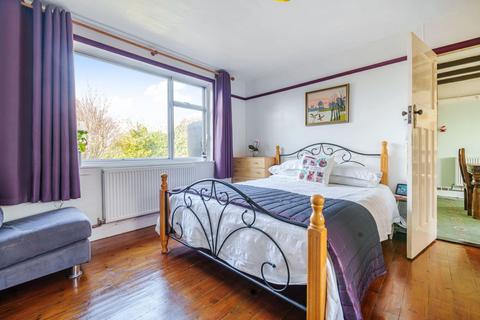 4 bedroom detached bungalow for sale, Bracklesham Lane, Bracklesham Bay, PO20