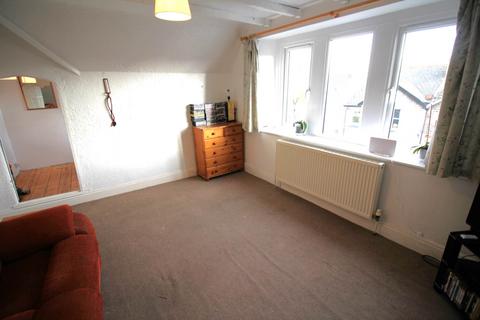 2 bedroom flat for sale, Severn Road-1-2 Bedroom/Garage/Garden