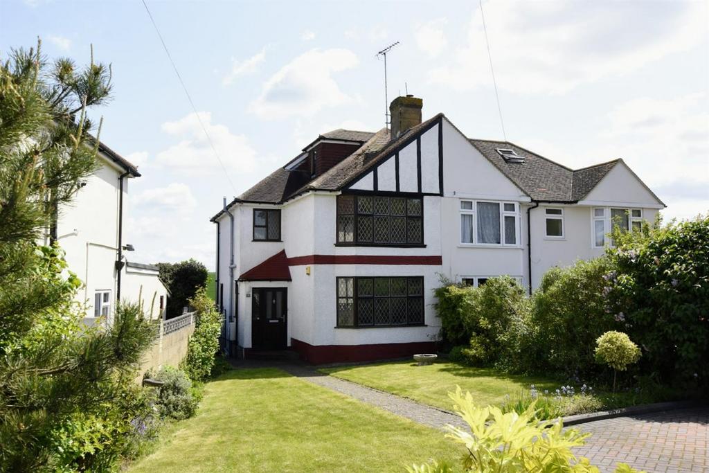 Thong Lane, Gravesend, Kent, DA12 4 bed semidetached house for sale