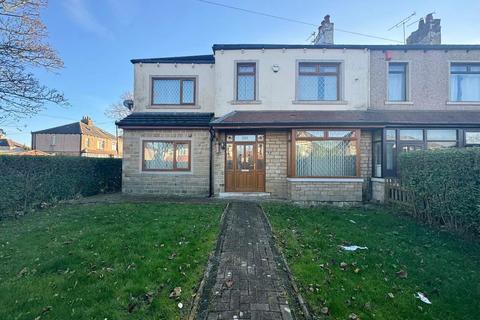 4 bedroom house to rent, Poplar Grove, Bradford, West Yorkshire, BD7