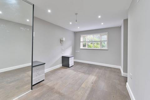 5 bedroom semi-detached house to rent - Oak Park Gardens, Southfields, London, SW19
