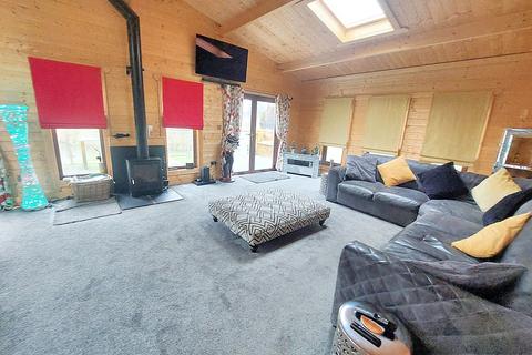 2 bedroom bungalow for sale, Cherry Blossom, Felmoor Country Park, Felton, Northumberland, NE65 9QH