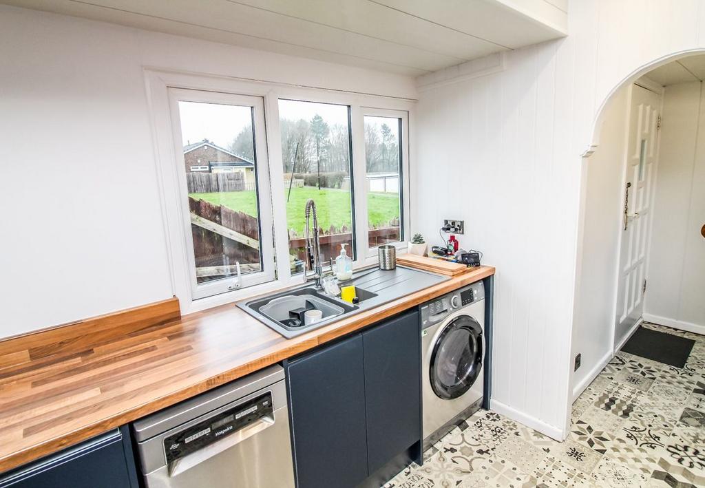 Kitchen pic 3