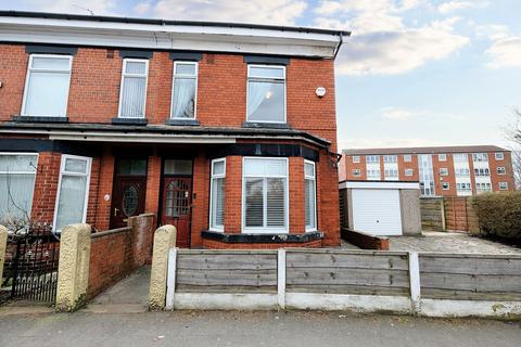 4 bedroom semi-detached house for sale - New Lane, Eccles, M30