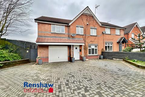 4 bedroom semi-detached house for sale, Walker Close, Ilkeston, Derbyshire