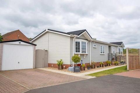 2 bedroom park home for sale, Ipswich, Suffolk, IP7