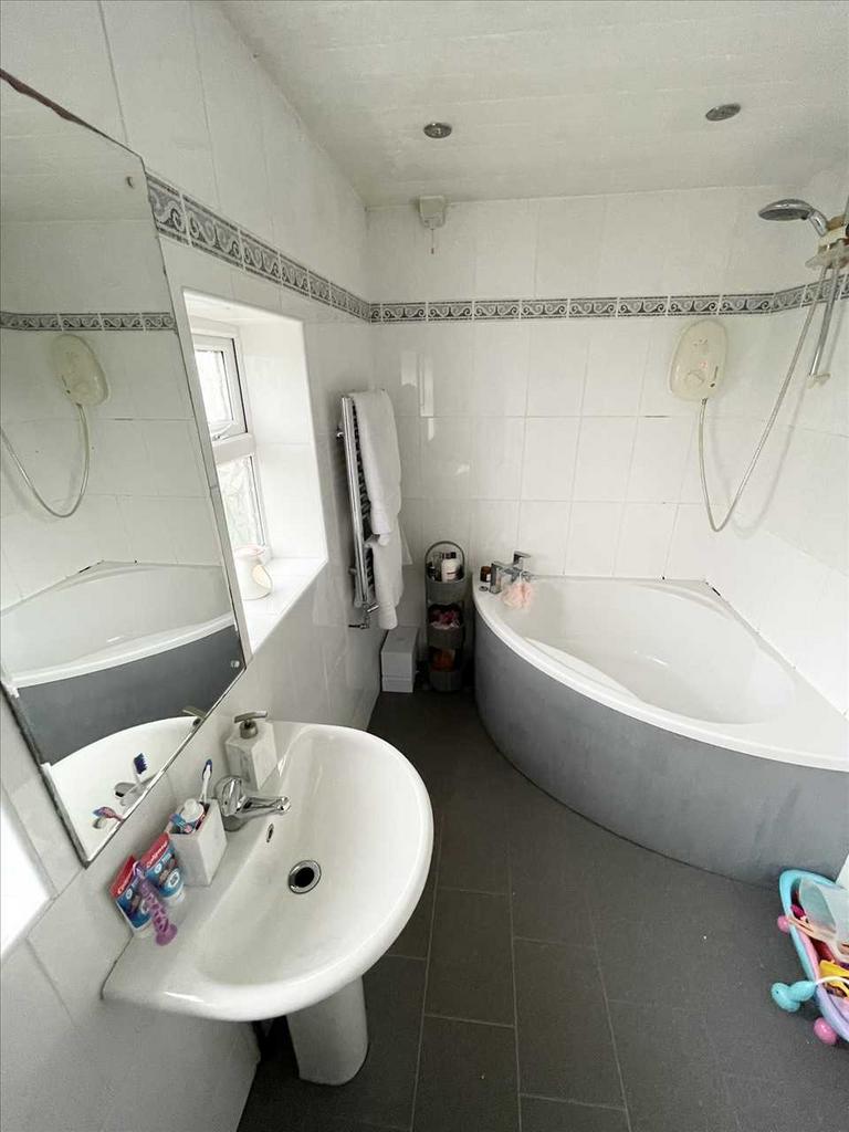 Bathroom/w.c.