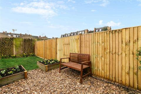 48a Waldron Road, London, SW18 3TD