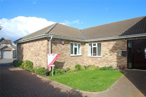 2 bedroom bungalow for sale, Marine Drive East, Barton On Sea, Hampshire, BH25