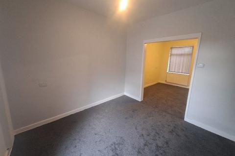 2 bedroom terraced house to rent, High Street, Ferryhill DL17