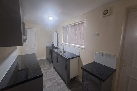 2 bedroom terraced house to rent, High Street, Ferryhill DL17