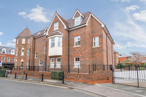 3 bedroom apartment for sale, Baker Street, Weybridge, KT13